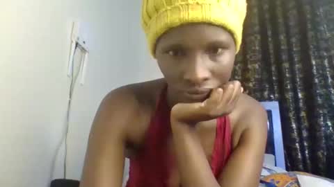 Snapshot of daddies_lover chatting on 06-01-26, 06:26 Goddess online show from 06-01-26, 06:26