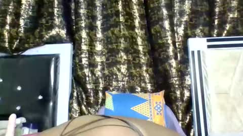 Snapshot of daddies_lover chatting on 06-11-26, 07:28 Goddess online show from 06-11-26, 07:28