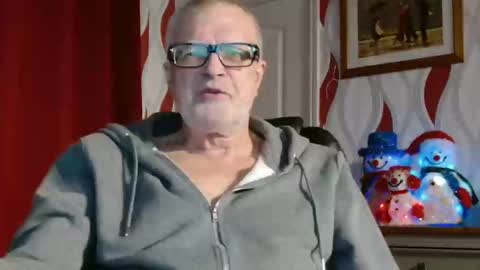 Brian ... online show from 12-09-24, 08:54