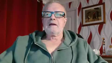 Brian ... online show from 04-13-26, 07:52