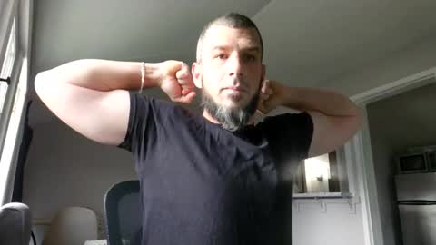 Snapshot of daddo1477 chatting on 11-28-25, 06:21 daddo1477 online show from 11-28-25, 06:21