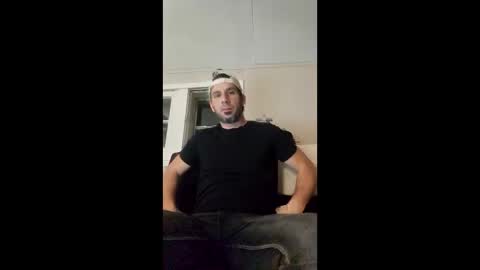 Snapshot of daddo1477 chatting on 01-09-26, 02:47 daddo1477 online show from 01-09-26, 02:47