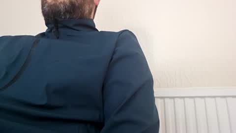 Snapshot of daddy20252025 chatting on 11-13-25, 10:25 daddy20252025 online show from 11-13-25, 10:25