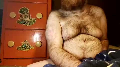 Snapshot of daddy5567127 chatting on 02-12-25, 01:09 daddy5567127 online show from 02-12-25, 01:09