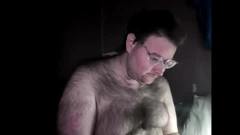 Snapshot of daddy5567127 chatting on 11-27-25, 03:08 daddy5567127 online show from 11-27-25, 03:08