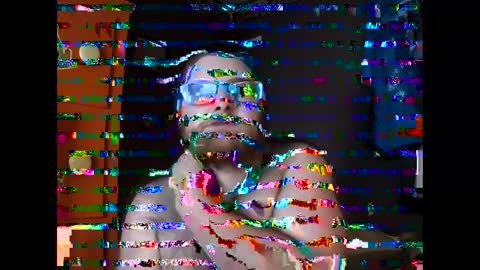 Snapshot of daddy5567127 chatting on 04-05-26, 02:31 daddy5567127 online show from 04-05-26, 02:31