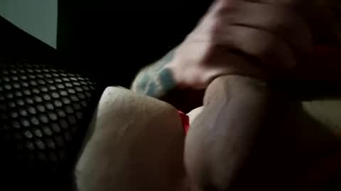 Snapshot of daddy69sx77 chatting on 11-05-25, 02:39 Kasey Xdresser online show from 11-05-25, 02:39