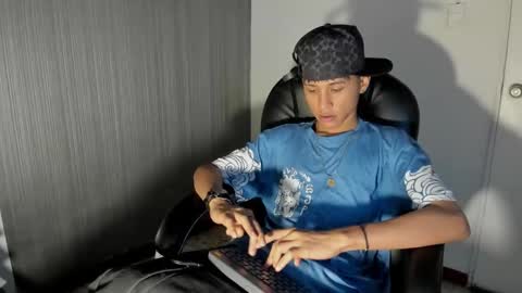 daddy_darcks online show from 09-11-25, 08:53