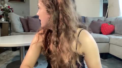 Snapshot of daddy_daycare_ chatting on 03-08-26, 03:38 Belle Email daddydaycarecb online show from 03-08-26, 03:38