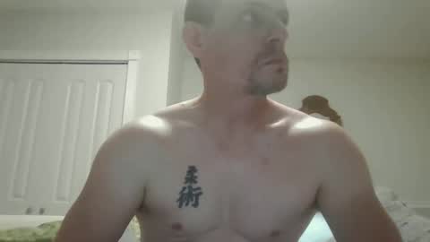 Snapshot of daddy_smallz chatting on 04-17-26, 12:46 XChampX online show from 04-17-26, 12:46