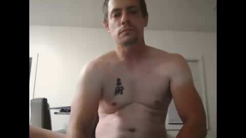 Snapshot of daddy_smallz chatting on 06-04-26, 02:06 XChampX online show from 06-04-26, 02:06