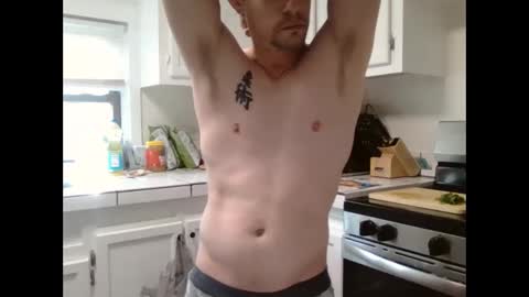 Snapshot of daddy_smallz chatting on 06-05-26, 11:10 XChampX online show from 06-05-26, 11:10