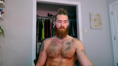 Snapshot of daddyafterdark1 chatting on 05-20-26, 02:01 daddyafterdark1 online show from 05-20-26, 02:01