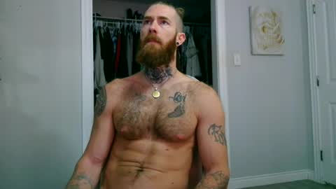 Snapshot of daddyafterdark1 chatting on 06-24-26, 01:32 daddyafterdark1 online show from 06-24-26, 01:32