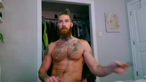 Snapshot of daddyafterdark1 chatting on 07-08-26, 02:21 daddyafterdark1 online show from 07-08-26, 02:21