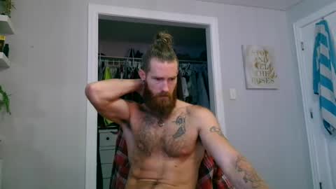 Snapshot of daddyafterdark1 chatting on 07-12-26, 04:31 daddyafterdark1 online show from 07-12-26, 04:31