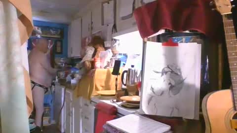 Snapshot of daddycubbyhubby chatting on 02-06-26, 02:49 Daddy online show from 02-06-26, 02:49