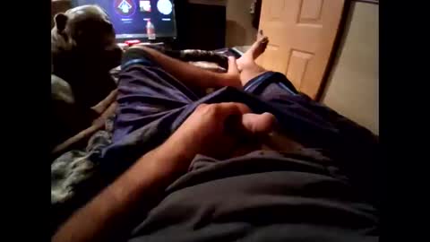 Snapshot of daddycumming1991 chatting on 10-19-25, 09:43 daddycumming1991 online show from 10-19-25, 09:43