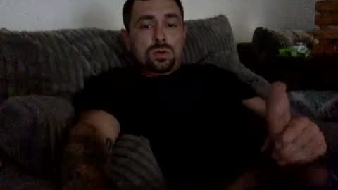Snapshot of daddydic120402 chatting on 06-25-26, 12:20 daddydic120402 online show from 06-25-26, 12:20
