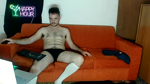 Snapshot of daddyfeet29 chatting on 07-10-26, 10:07 Greekboy28 online show from 07-10-26, 10:07
