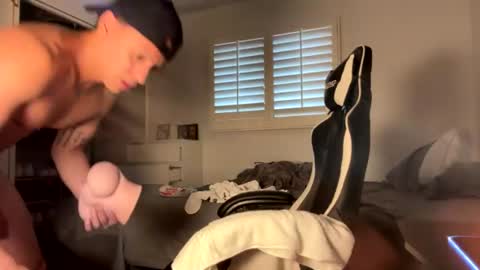 daddyfit95 online show from 07-18-26, 05:39