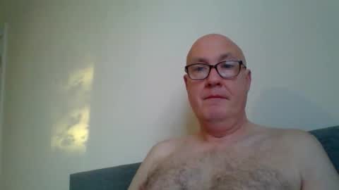 Snapshot of daddyhere4uall6 chatting on 10-25-25, 07:05 daddyhere4uall6 online show from 10-25-25, 07:05