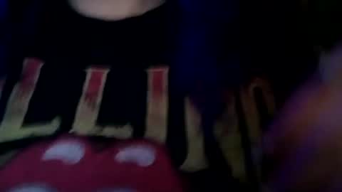 Snapshot of daddylookatmylonglegs chatting on 10-13-25, 03:06 Caroline online show from 10-13-25, 03:06