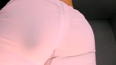 Snapshot of daddylovesmybigbutt chatting on 11-05-25, 12:43 Creamy online show from 11-05-25, 12:43