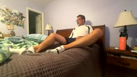 Snapshot of daddyprecummer chatting on 07-13-26, 03:42 daddyprecummer online show from 07-13-26, 03:42
