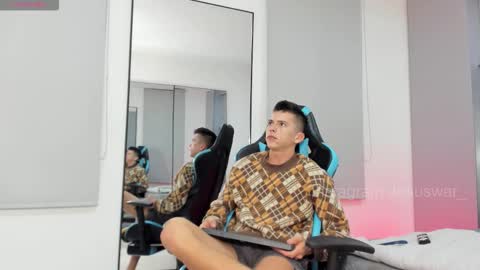 daddyrich4u online show from 11-16-25, 01:00