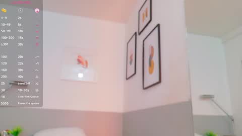 Snapshot of daddys_little_princesss chatting on 09-14-25, 11:53 Antonella online show from 09-14-25, 11:53