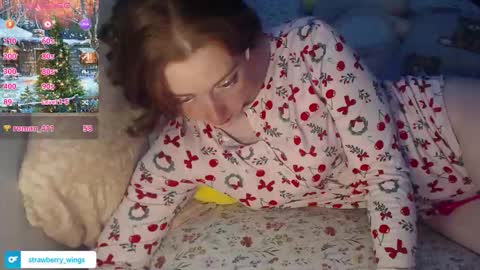 Snapshot of daddysdollhouse chatting on 12-14-25, 04:40 Saoirse online show from 12-14-25, 04:40