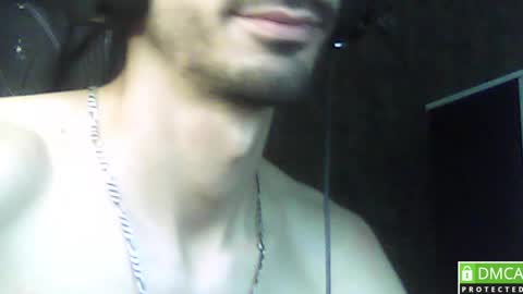Snapshot of daddyselim chatting on 06-03-26, 02:33 the alpha online show from 06-03-26, 02:33