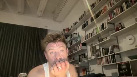daddyswede23 online show from 11-04-25, 01:16
