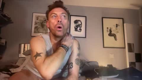 daddyswede23 online show from 02-11-26, 05:01