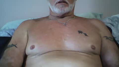 Snapshot of dadhmalone chatting on 07-10-26, 01:47 dadhmalone online show from 07-10-26, 01:47