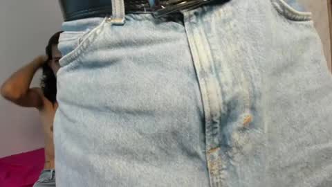 Snapshot of dady_show69 chatting on 05-28-26, 11:51 ALLAN online show from 05-28-26, 11:51