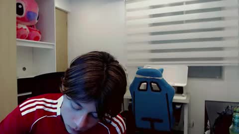 Snapshot of dae_lune chatting on 02-14-26, 01:24 dae_lune online show from 02-14-26, 01:24