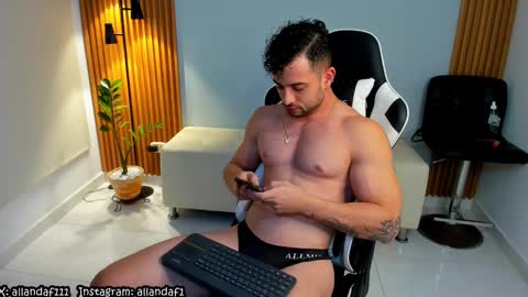 Snapshot of dafboy_ chatting on 12-29-24, 02:17 Allan Daf online show from 12-29-24, 02:17