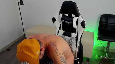 Snapshot of dafboy_ chatting on 10-03-25, 09:56 Allan Daf online show from 10-03-25, 09:56