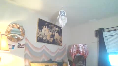 daffnye online show from 09-17-25, 05:36