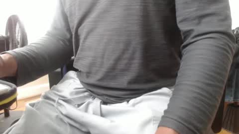 daffyduck71 online show from 02-12-25, 06:19