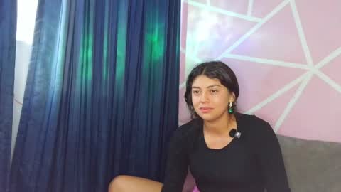 Snapshot of dafna_and_kris chatting on 05-03-26, 10:16 dafna and kris online show from 05-03-26, 10:16