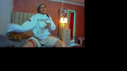 Snapshot of dafne_029 chatting on 11-26-25, 02:56 dafne_029 online show from 11-26-25, 02:56