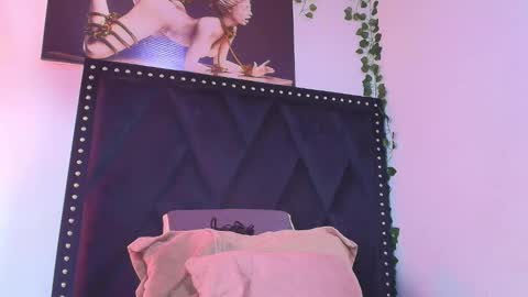 dafne_quenn online show from 11-09-25, 12:47