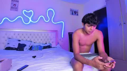 Snapshot of dafnezahiraa_ chatting on 12-19-25, 12:06 dafnezahiraa online show from 12-19-25, 12:06