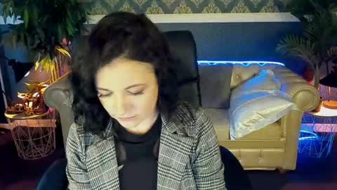 Snapshot of dafni_mon chatting on 05-14-26, 05:58 Dafni Mon online show from 05-14-26, 05:58