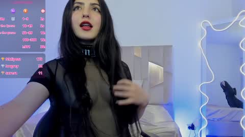 Snapshot of dahia_tay chatting on 02-08-25, 07:37 dahia online show from 02-08-25, 07:37