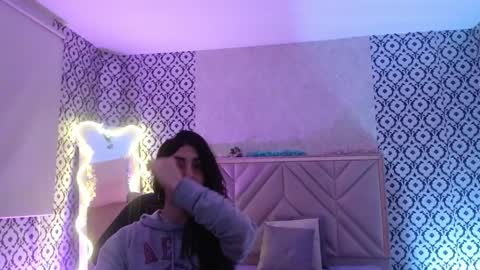 Snapshot of dahia_tay chatting on 01-08-26, 03:09 dahia online show from 01-08-26, 03:09