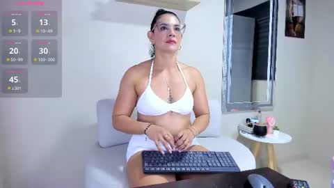 Dahian  online show from 07-21-26, 12:29